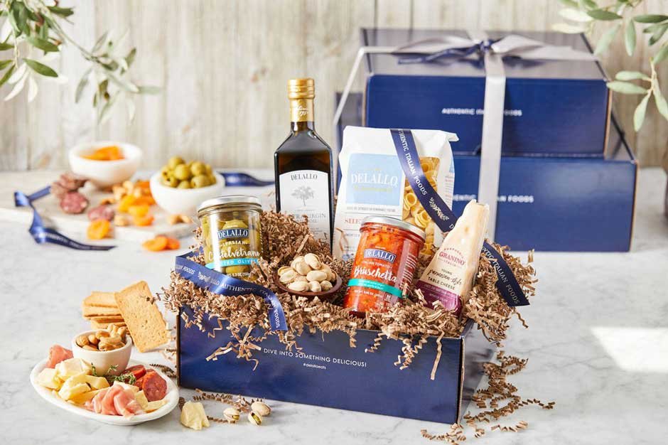 Make Assorted Baskets and Hampers Excellent Gifts