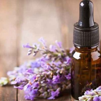 Frankincense-Oil-vs.-Lavender-Essential-Oil