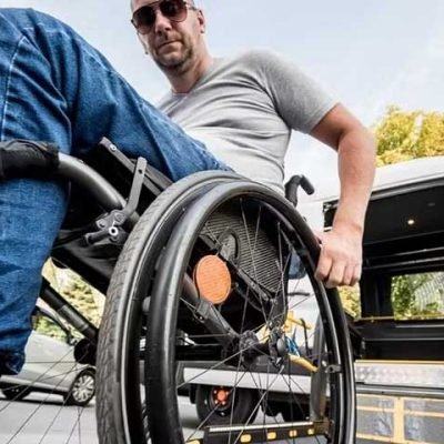 Hiring-Top-Rated-Medical-Transportation-Companies