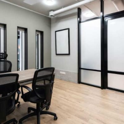 The Benefits of Tempered Glass Table Tops