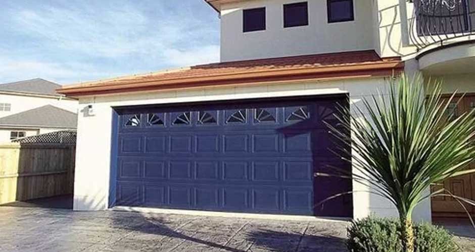 10-Top-Reasons-to-Go-for-Sectional-Garage-Doors-with-Your-Next-Upgrade