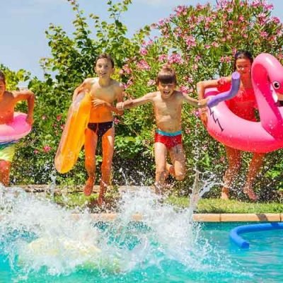 Simplifying-Pool-Maintenance-Dosing-Pumps-for-Water-Treatment-in-Pools