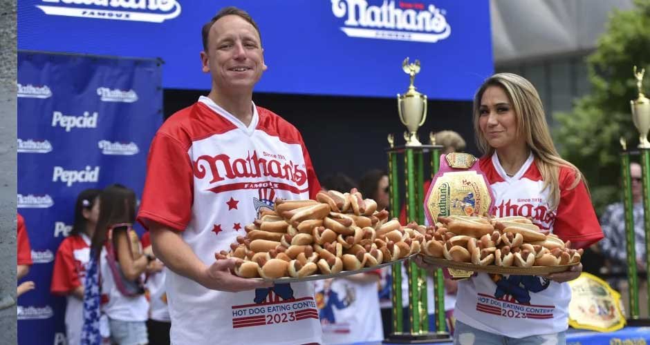 nathans-hot-dog-eating-contest