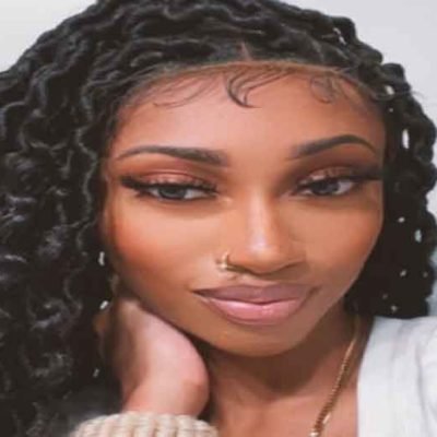 Beach-vacation-under-the-wig