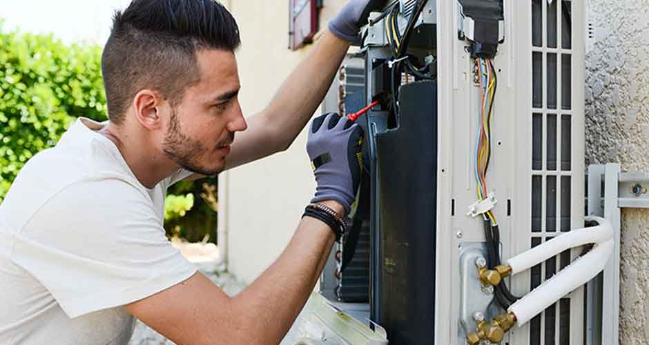 Common-Signs-that-Your-AC-Unit-Needs-Maintenance