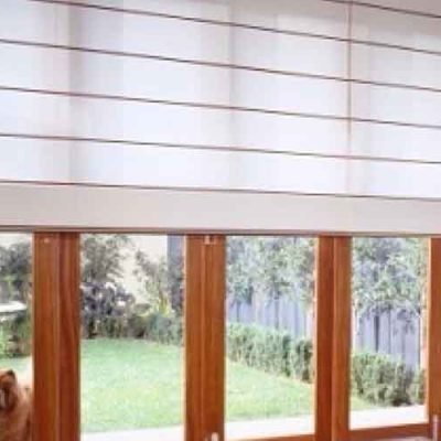 Expanded-Guide-to-Maintaining-and-Professionally-Cleaning-Your-Roman-Blinds