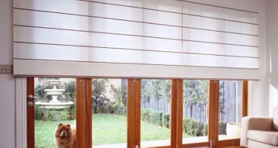 Expanded-Guide-to-Maintaining-and-Professionally-Cleaning-Your-Roman-Blinds