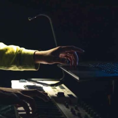 How-AI-is-Shaping-the-Future-of-Music-Creation