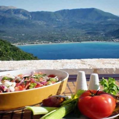 How-to-order-Greek-food-and-enjoy-Greek-cuisine-at-home