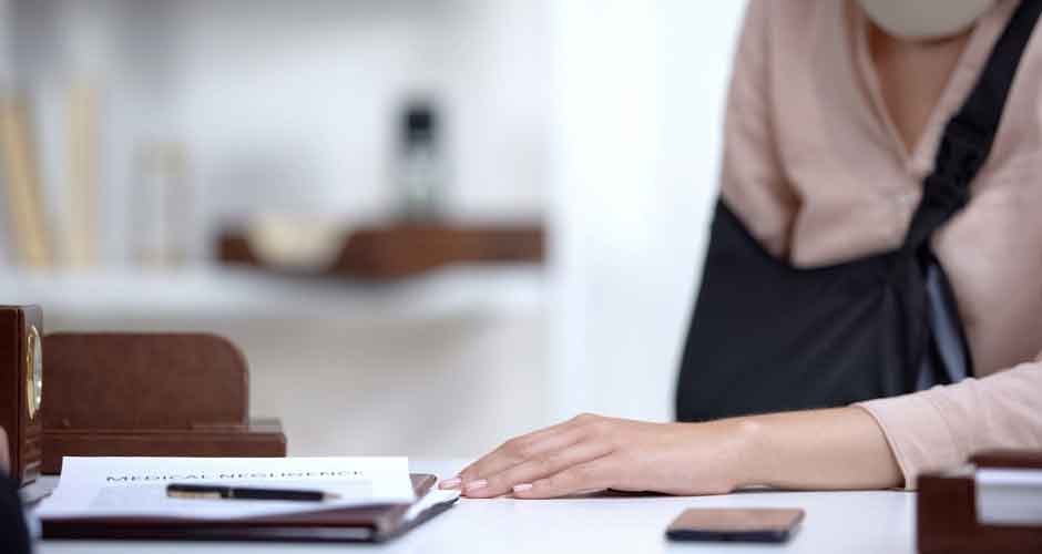 How to Hire a Workplace Injury Lawyer Who Can Help You the Most