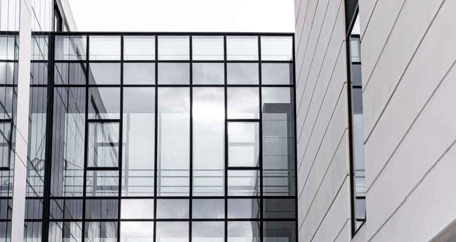 A-Comprehensive-Guide-to-Aluminium-Cladding-Specifications