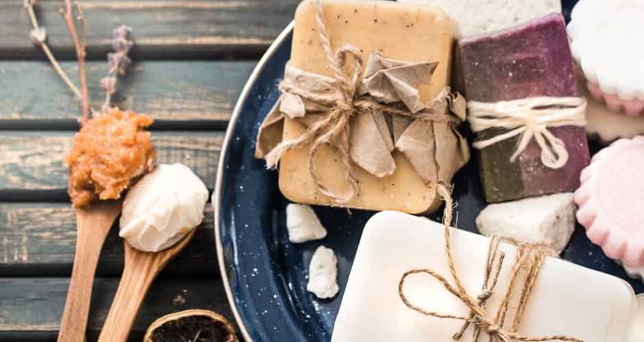 DIY Holiday Gift Ideas Using Natural Soap Supplies