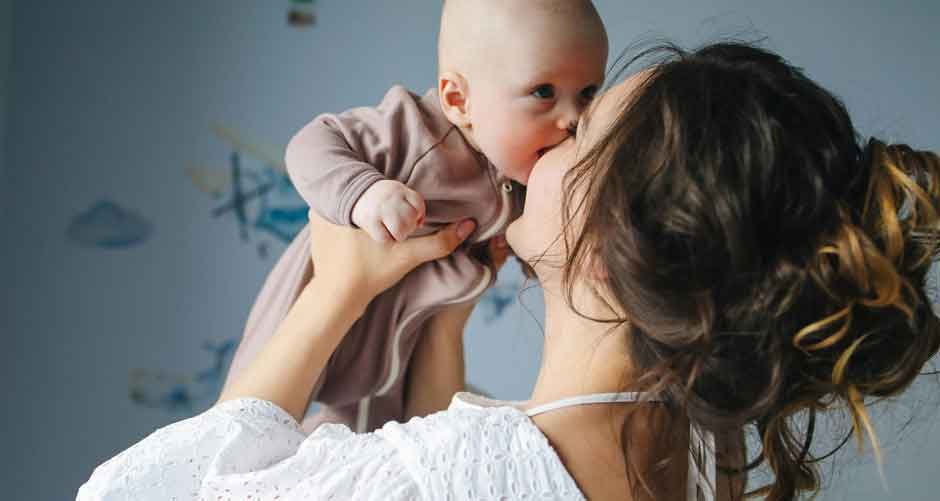6-Tips-on-Reconnecting-With-Yourself-After-Having-a-Baby