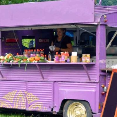 more-on-side-loading-trailer-manufacturing