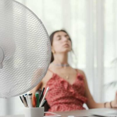 Practical-Tips-to-Stay-Cool-and-Cut-Costs