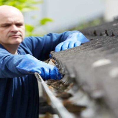 The-Importance-of-Timely-Gutter-Replacement