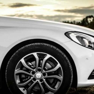 The-Key-Differences-Between-General-and-Passenger-Tires