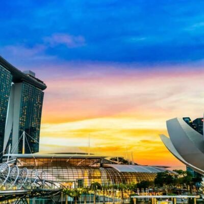 The-Hospitality-Heights-and-Booming-Business-of-Singapore