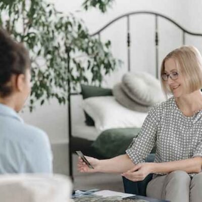 10 Ways a Career Psychic Reading Can Guide Your Professional Path