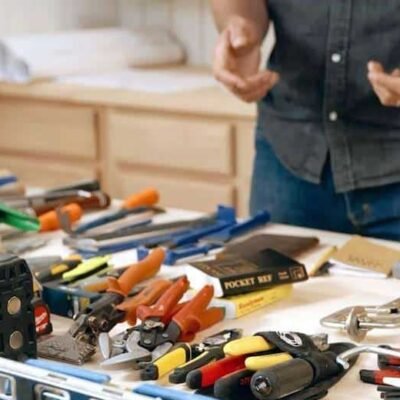 Top Tips for Building a Versatile Toolkit for Trade Work