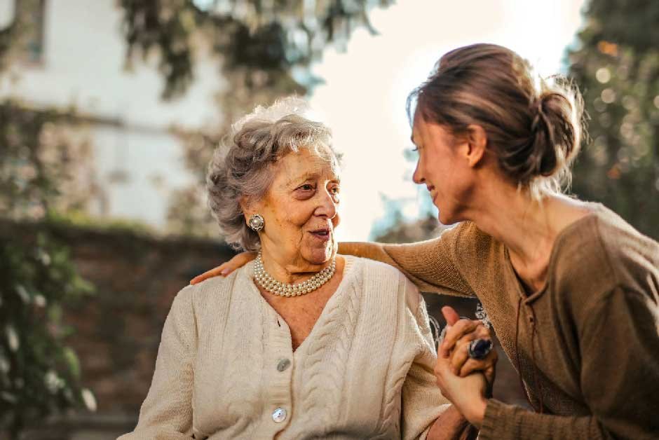 How to Support a Parent With Memory Loss