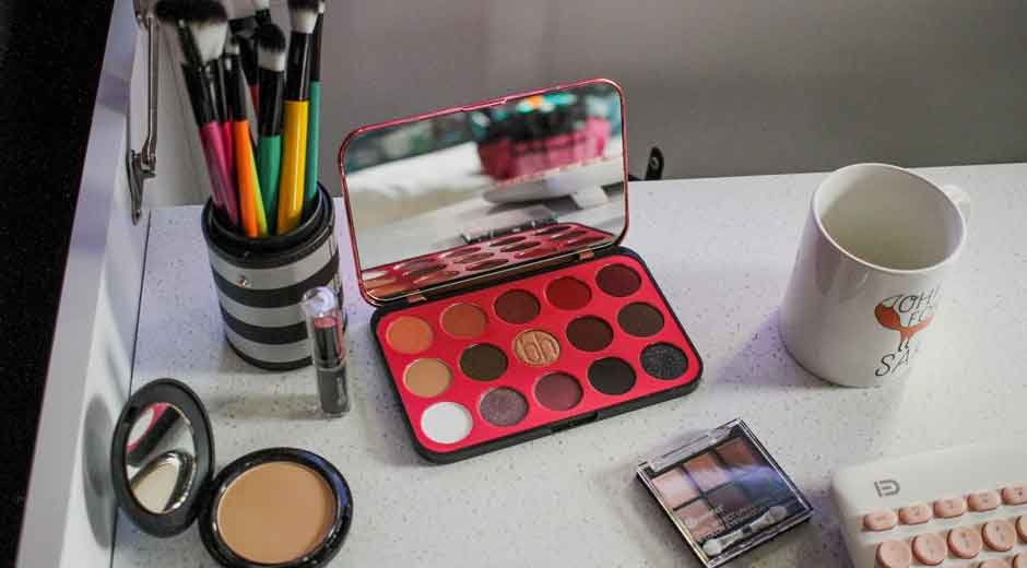 Why a Private-Label Eyeshadow Line Makes Business Sense