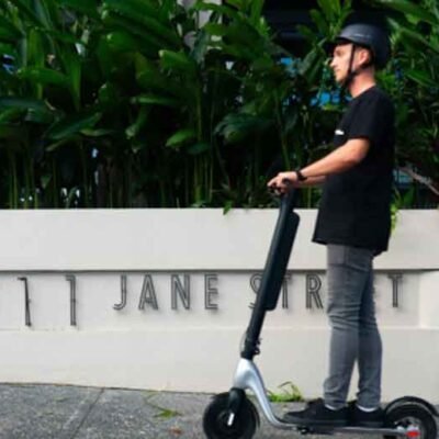 Why-Millennials-and-Gen-Z-Are-Ditching-Cars-for-E-Bikes-and-E-Scooters
