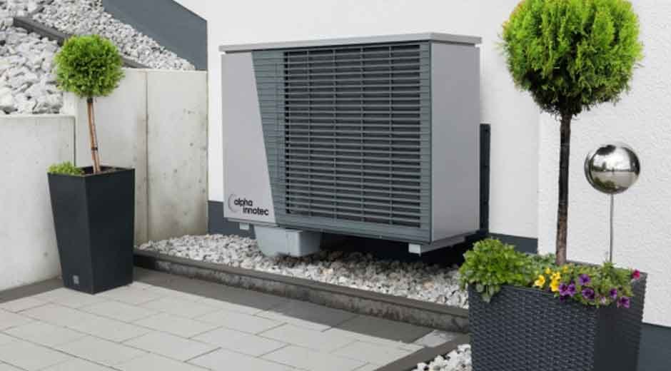 Avoid-Emergency-Breakdowns-How-to-Spot-HVAC-Trouble-Early