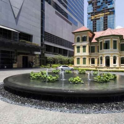 5-things-anyone-should-consider-before-booking-a-Bangkok-hotel