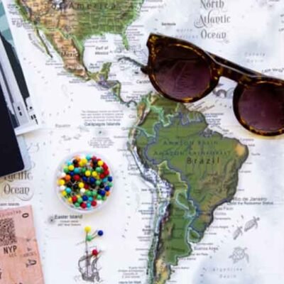 The-Ultimate-Travel-Shopping-and-Services-Guide-for-Global-Tourists