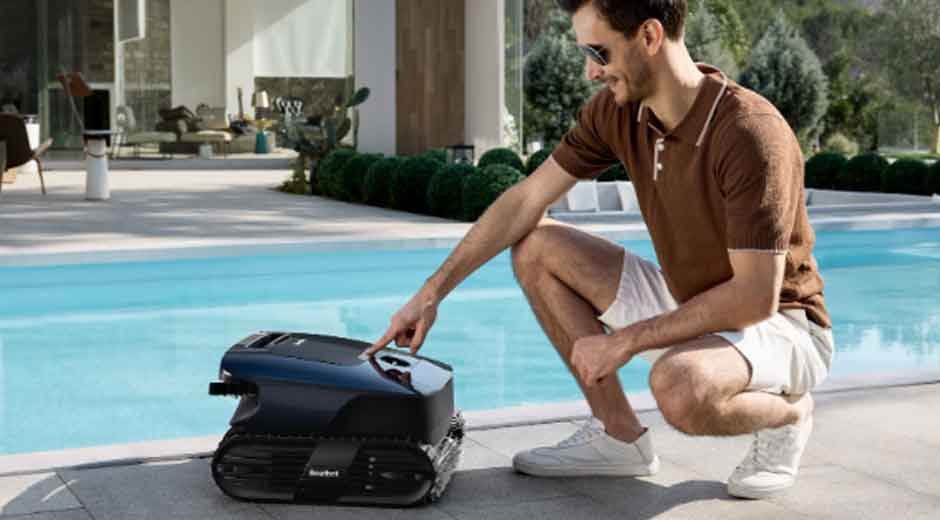 Robot Pool Cleaner: What Is the Best Electric Pool Vacuum?