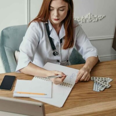 Ways-To-Ensure-Your-Baby-Is-Delivered-In-A-Healthy-Manner-(1)