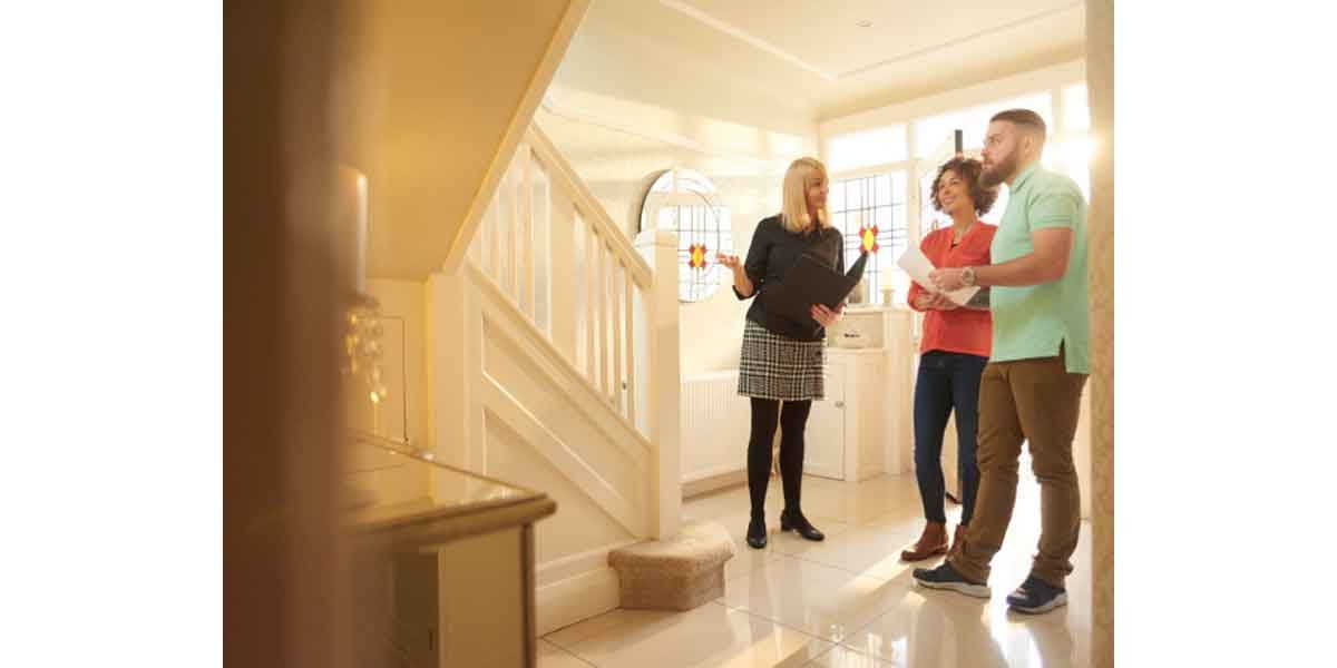 How Home Improvement Decisions Impact Buyers, Sellers, and the Role of Professional Guidance