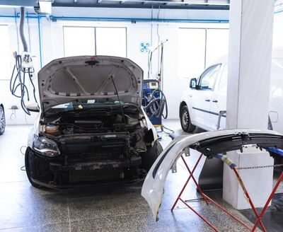 7-questions-to-ask-before-choosing-an-aston-martin-1