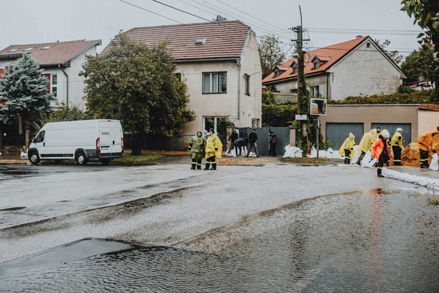 How-Homeowners-Can-Save-Money-On-Water-Mitigation