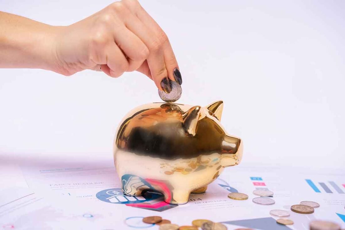 Tips-on-Saving!-Tiny-Areas-in-Your-Spending-that-Could-Save-Big-Bucks